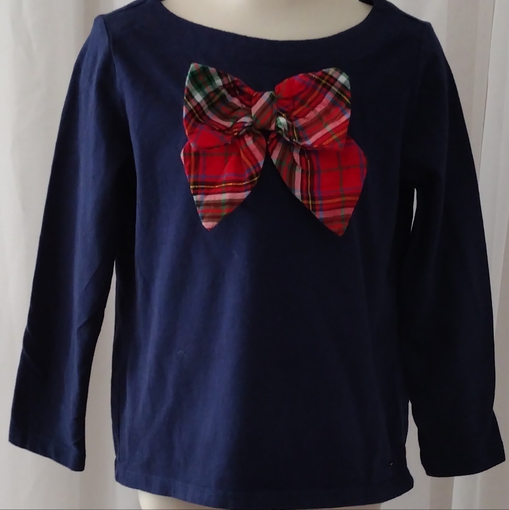 NWOT Christmas Top. Size 3T